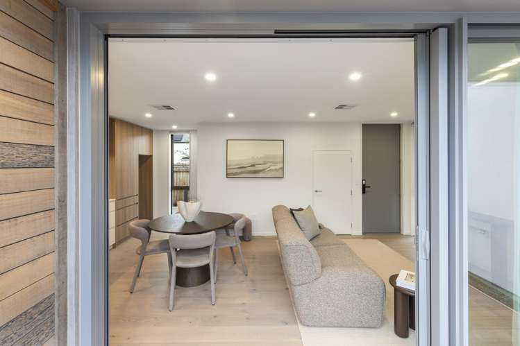 3/23 Webb Street Merivale_21
