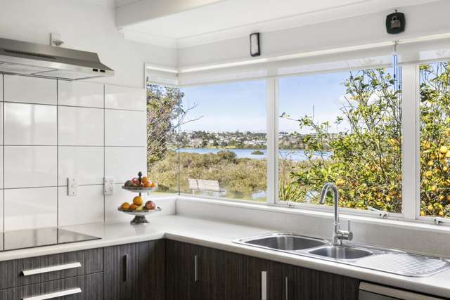 176 Lakeside Drive Orewa_1