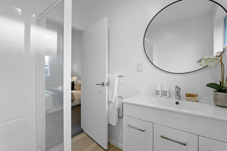 9 Roydon Drive Templeton_14