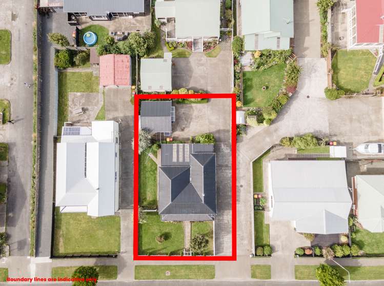 37 Avenal Street Avenal_17