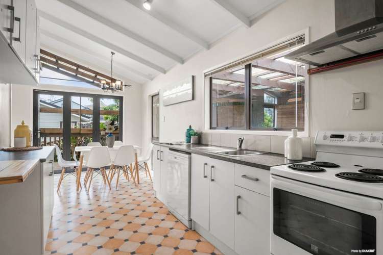 36 Oaktree Avenue Browns Bay_7