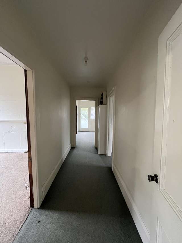 171 Ferguson Street West End_3