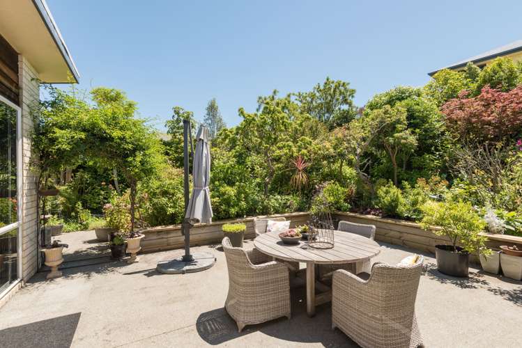 2 Commodore Place Britannia Heights_19