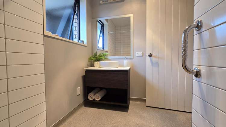 200 Revell Street Hokitika_13