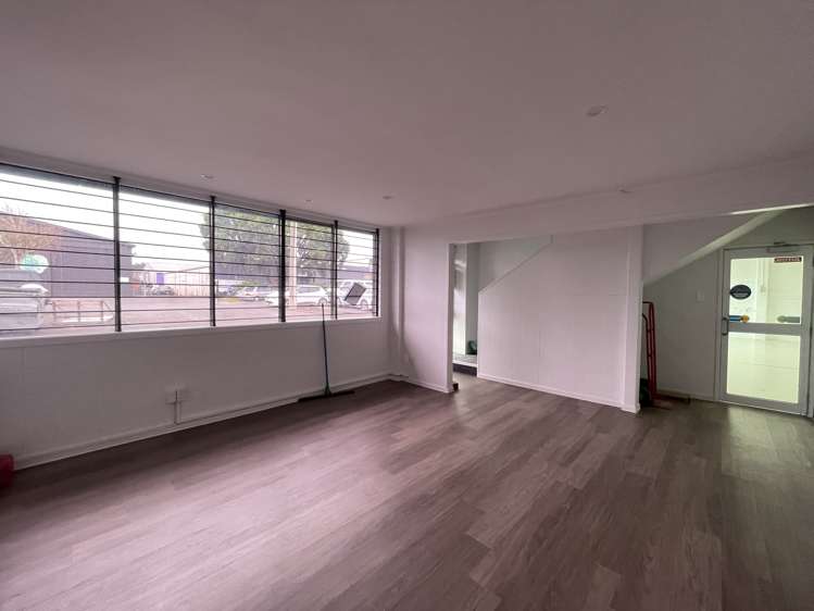 71 Leonard Road Mount Wellington_9