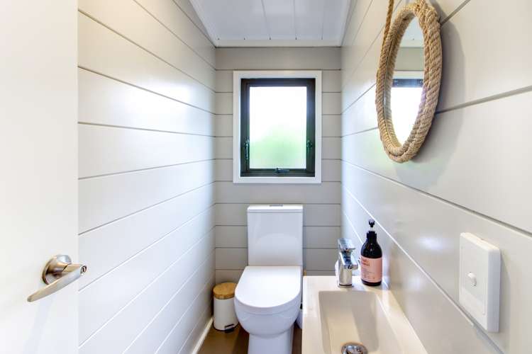 218 Mapara Road Acacia Bay_23