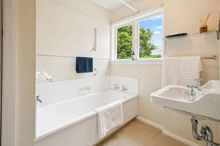 1a Trelissick Crescent Ngaio_13