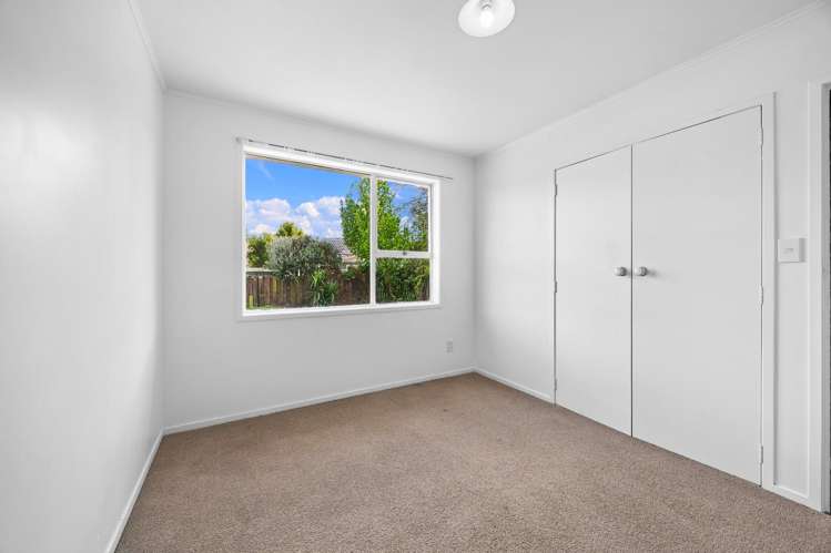 13 Booralee Avenue Botany Downs_15