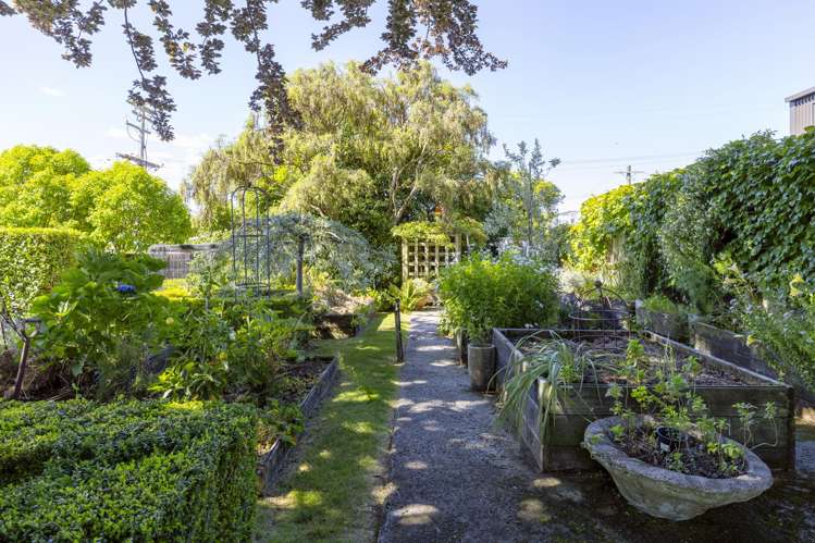 85/87 Rainbow Drive Rainbow Point_39