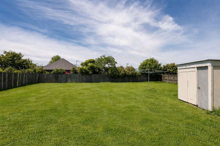 55 Momorangi Crescent Redwood_10