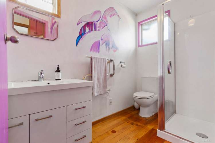 156a Glengarry Road Glen Eden_8