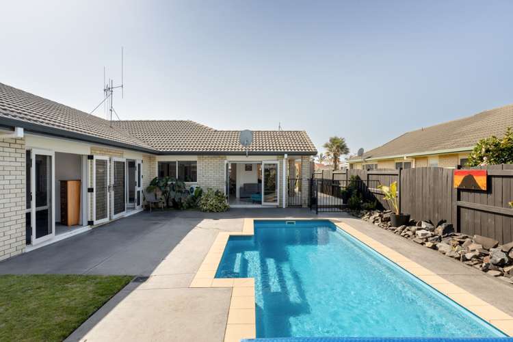 27 Pacific Cove Drive_0