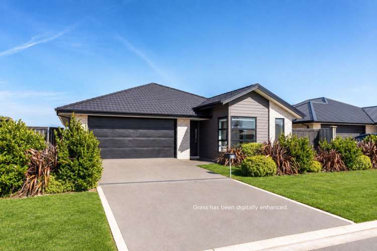 64 Kemble Drive_0