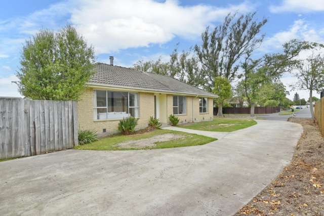 97 Lowry Avenue Redwood_1