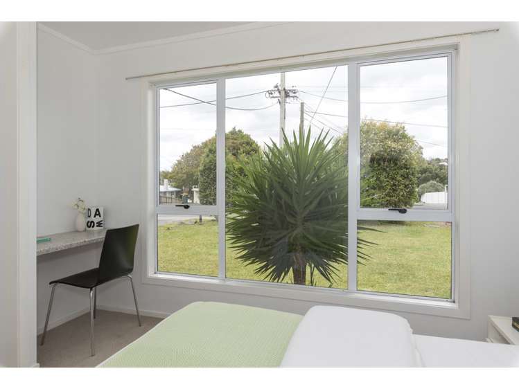 61 Glendale Road Glen Eden_12