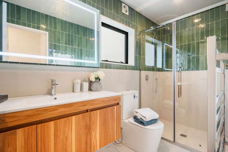 Lt 3,4,5, Rene Place Sunnyhills_11