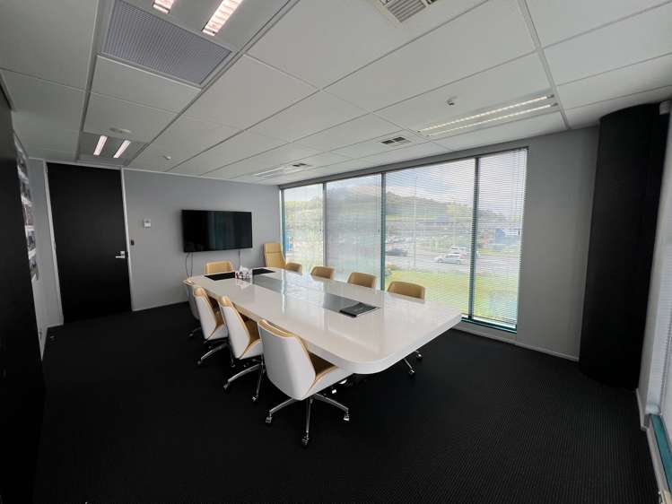 42 Tawa Drive Albany_5