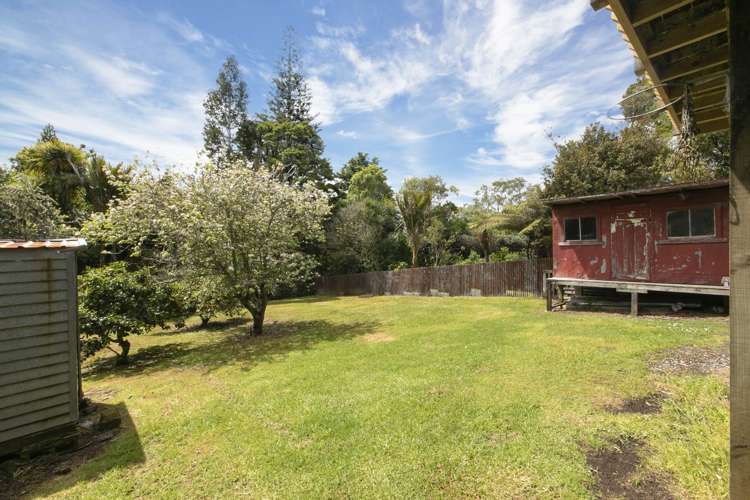 70 Victory Road Laingholm_13