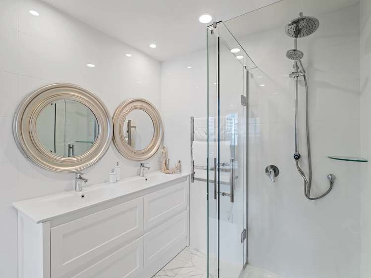 4i/175 Hurstmere Road Takapuna_13