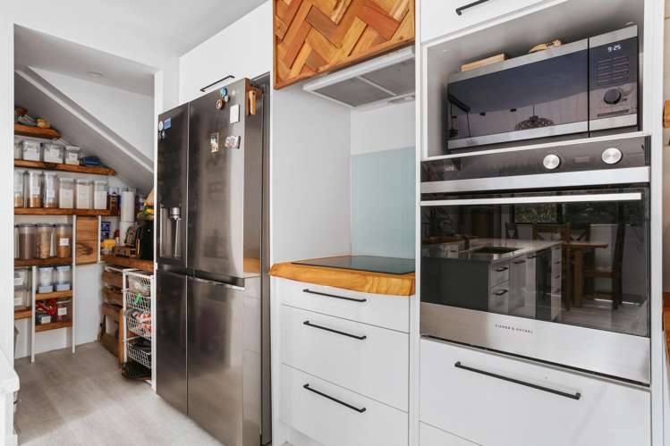 22 Apollo Street Otumoetai_10