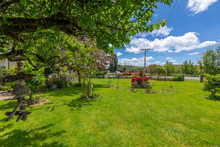 3477 Porangahau Road Porangahau_19