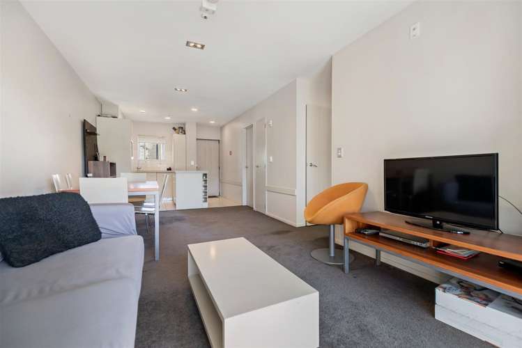 12/13 Plantation Road Wanaka_8