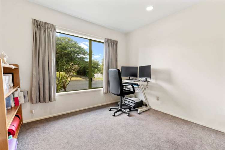 11 Carnoustie Drive Wattle Downs_14