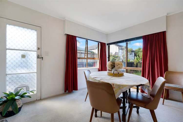 1/178 Edmonton Road Te Atatu South_7