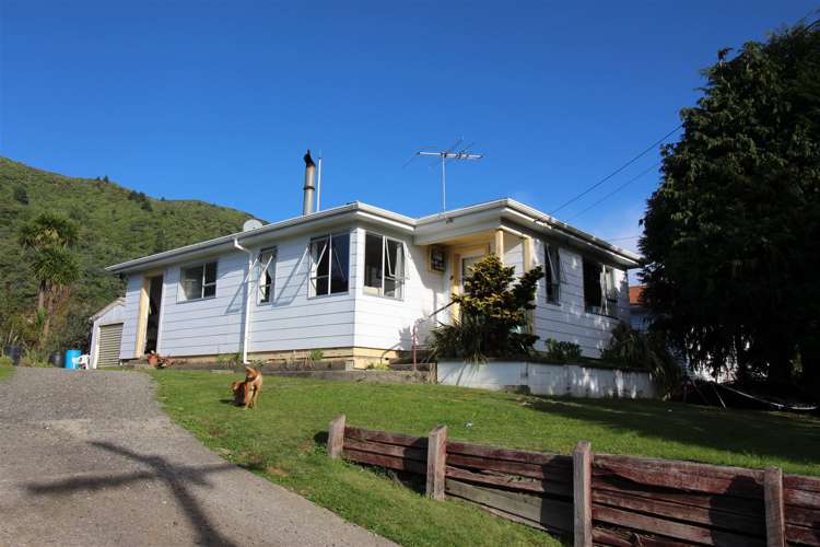 63 Hampden Street Picton_6