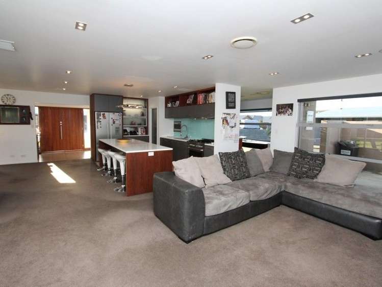 8 Westpark Close Allenton_7