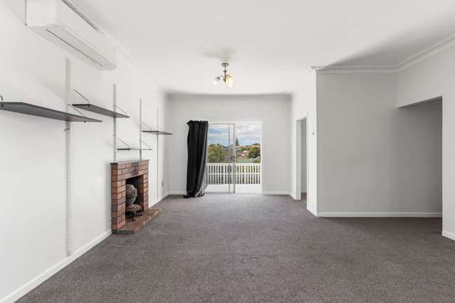 74 Oakdale Road Hillsborough_4