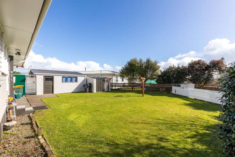 2 Newbury Place Waitara_17
