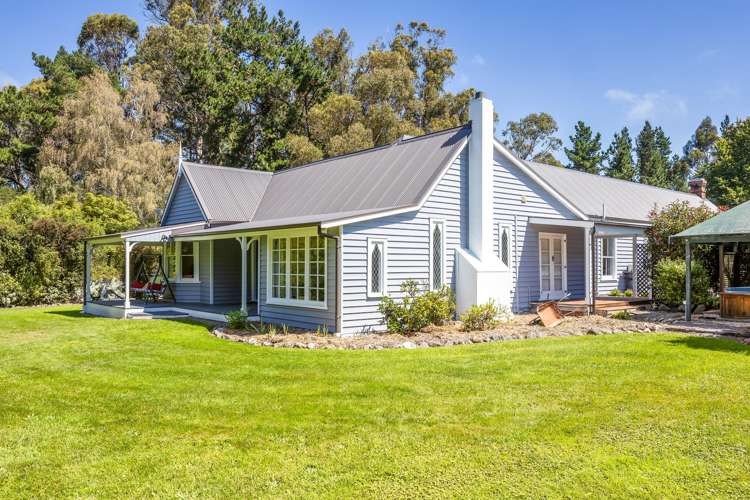 177 Round Hill Road Loburn_20