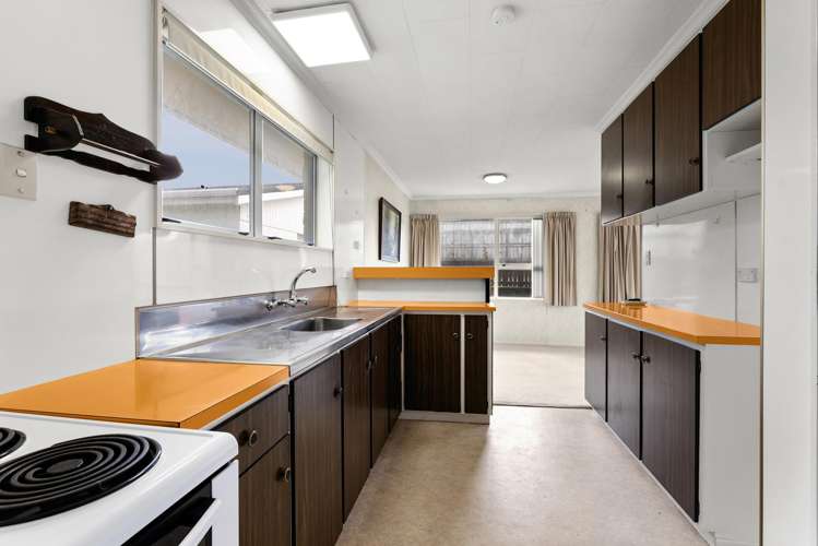 20 Mayfair Place Westown_6