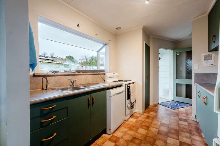 14 Camden Place Pukete_13