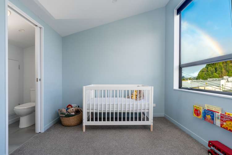 13/2 Stone Street Miramar_8