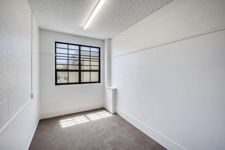 124 Queen Street East Hastings Central_6