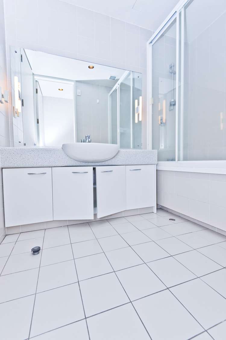 7a/4 Short Street Auckland Central_16