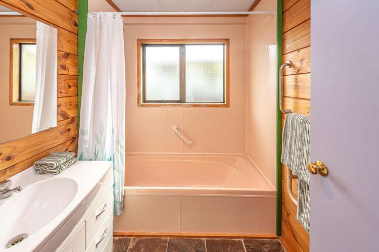 72 Raine Street Wanganui East_11