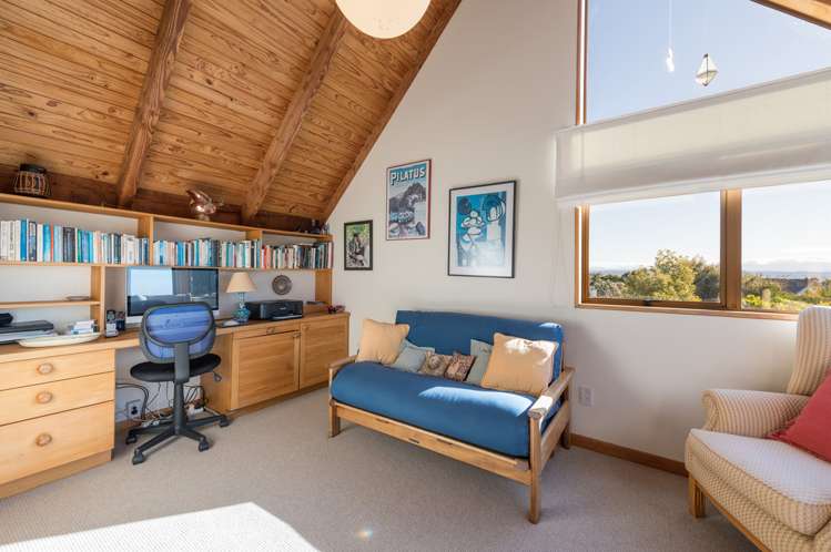 25 Birdling Close Richmond_24