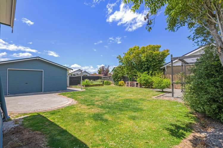 24 Argyle Avenue Takaro_13