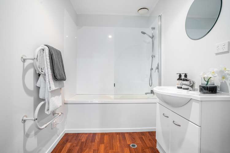 320/26 Morningside Drive Morningside_13