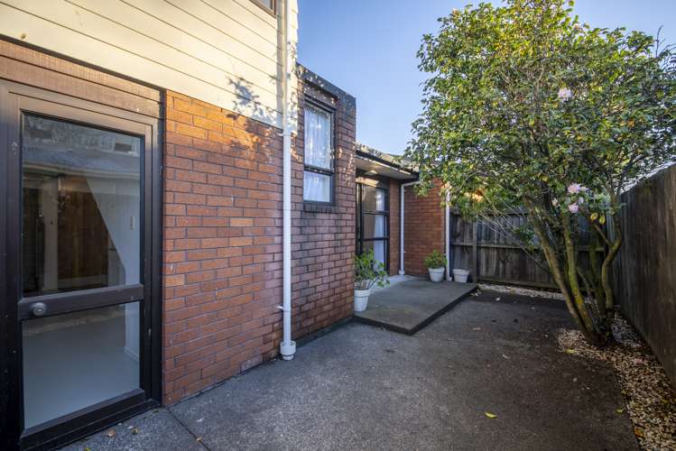 3/169 Clarence Street Riccarton_11