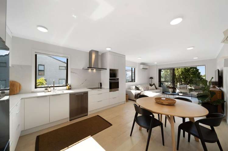 101/1A Derna Road Panmure_2
