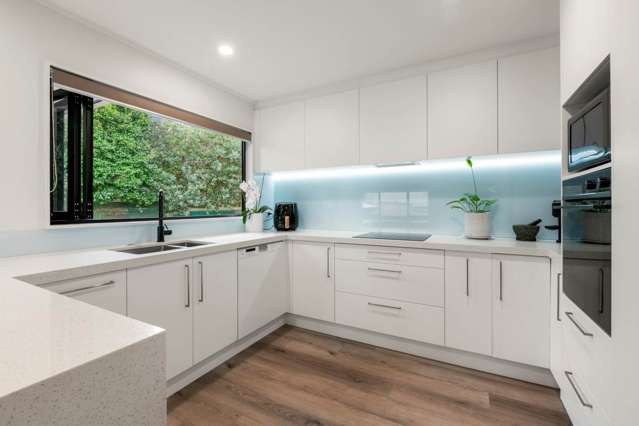 18 Thorburn Avenue Red Beach_3