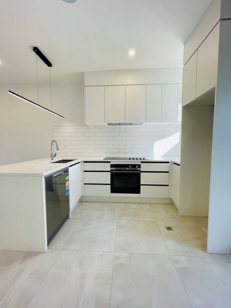 2/105 Hobsonville Road West Harbour_3