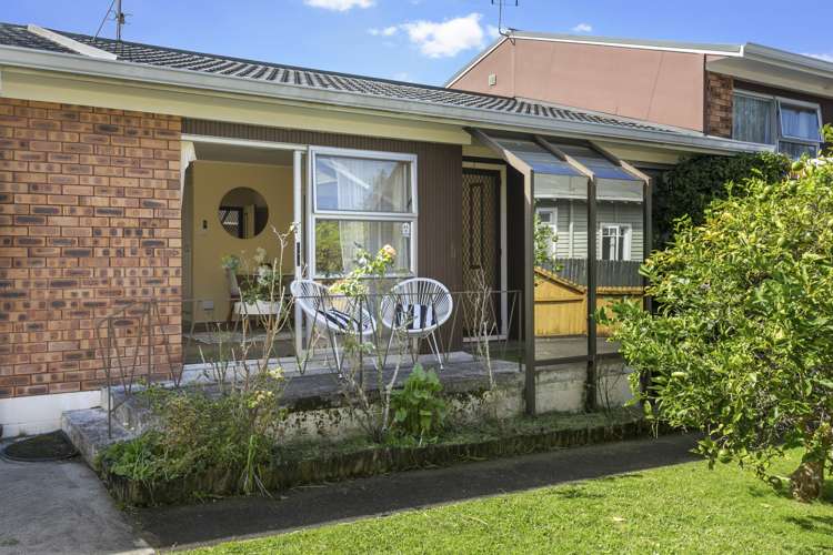 3/20 Turama Road Royal Oak_9