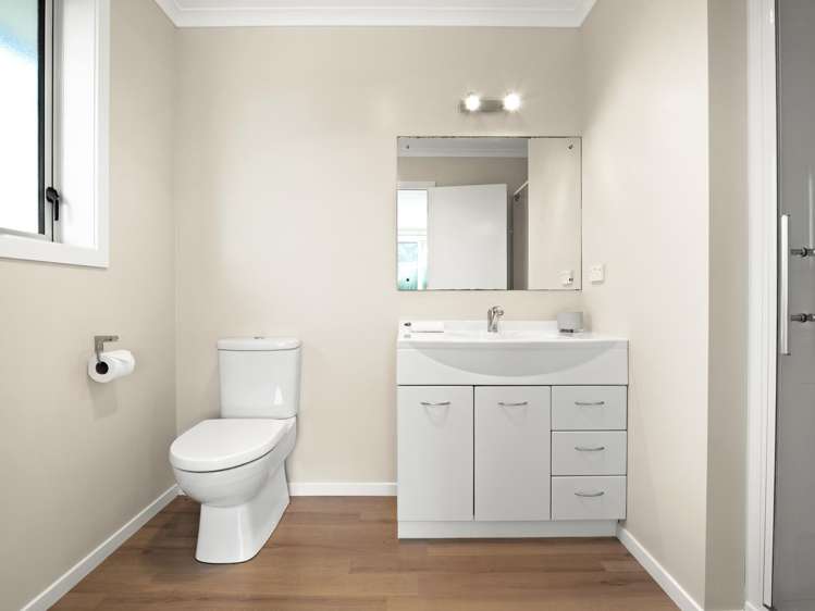 11 Palmer Place Taieri Mouth_11