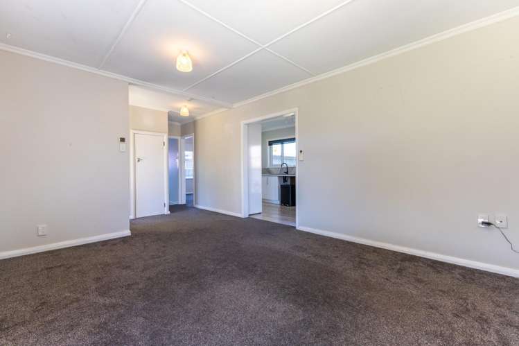 4 Milton Street Roslyn_10