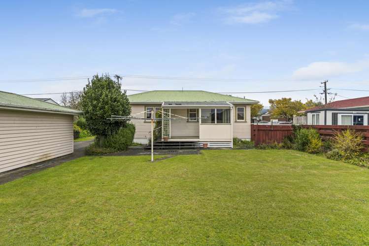 81 Bartholomew Road Levin_13